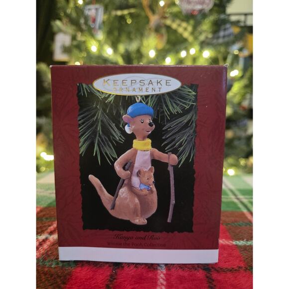 VINTAGE HALLMARK DISNEY KANGA AND ROO WINNIE THE POOH ORNAMENT 1993 - Picture 1 of 5